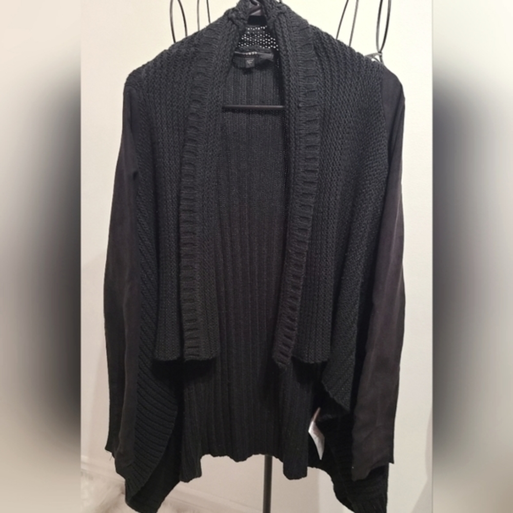 Open knit hi-low cardigan